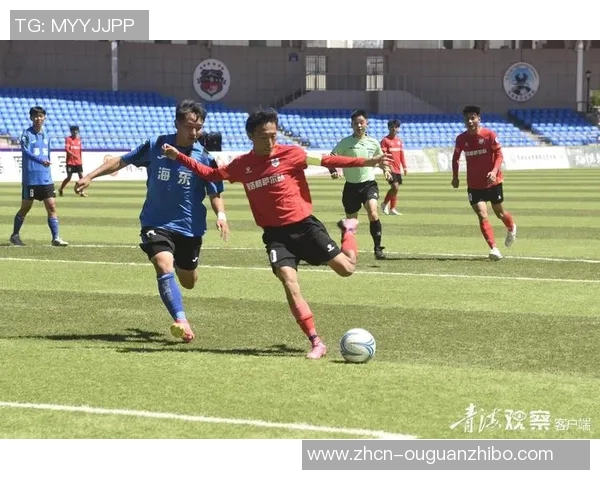 足球帅哥的魅力与风采揭秘球场内外的时尚与个性展现